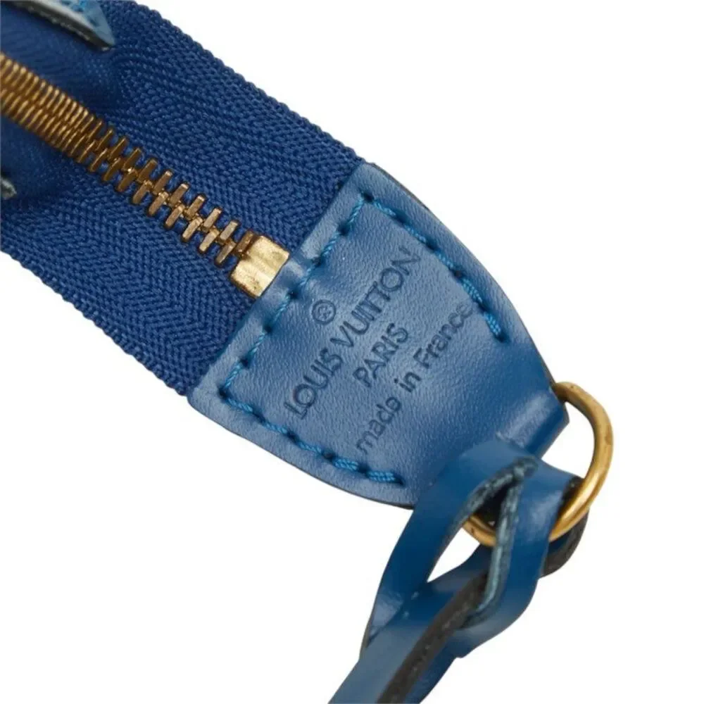 Louis Vuitton Epi Pochette Accessoires